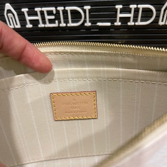 Louis Vuitton Multi Pochette Accessories By The Pool Collection - Picture 7 of 13